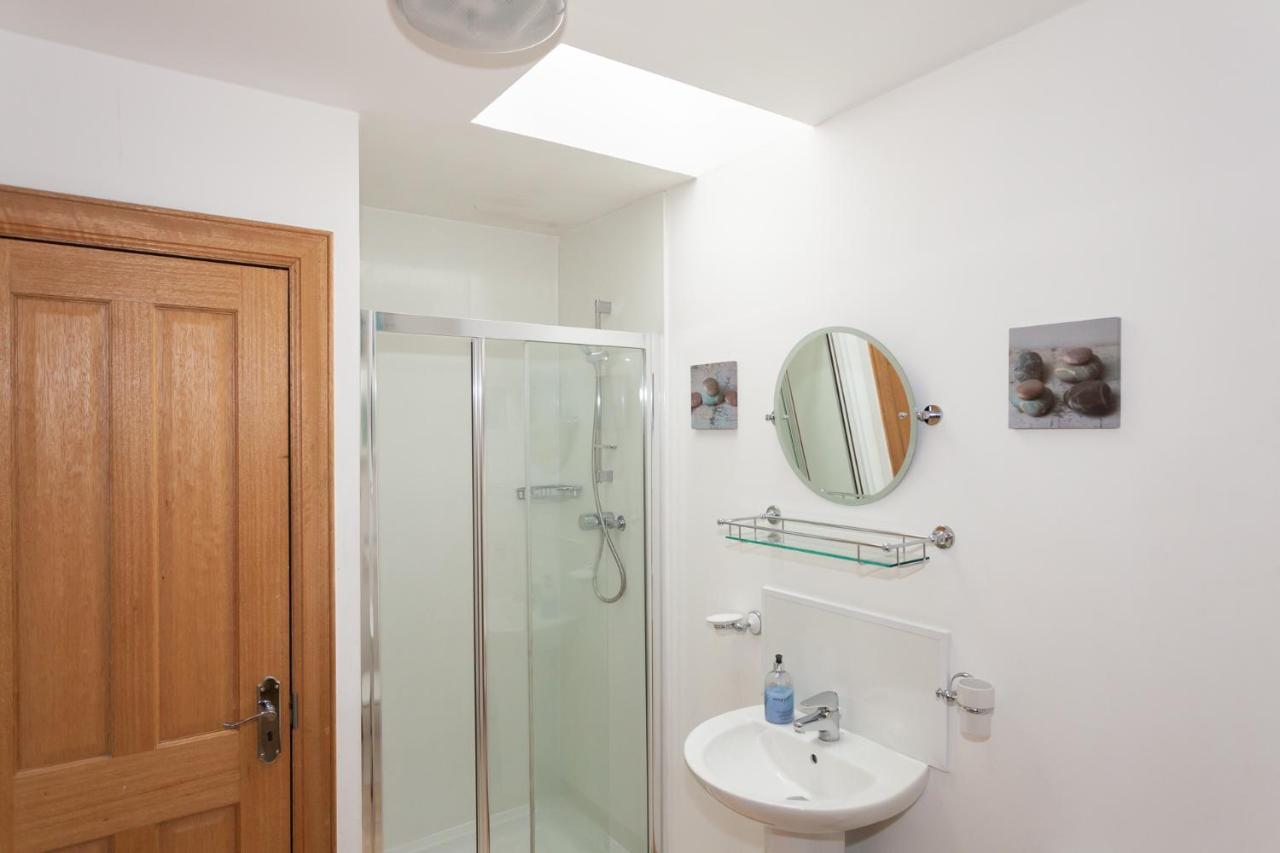 Honeysuckle Cottage At Williamscraig Holiday Cottages لينليثغو المظهر الخارجي الصورة
